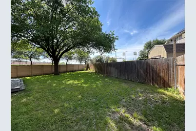 1745 Dapplegrey Lane, Austin, TX 78727 - Photo 33