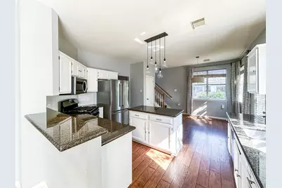 1745 Dapplegrey Lane, Austin, TX 78727 - Photo 11
