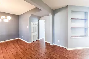 1745 Dapplegrey Ln, Austin, TX 78727 - Photo 5
