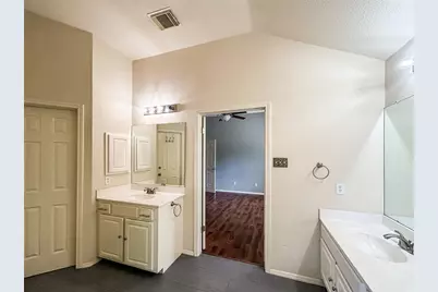 1745 Dapplegrey Lane, Austin, TX 78727 - Photo 21