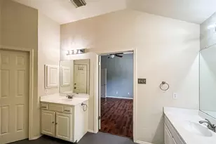 1745 Dapplegrey Ln, Austin, TX 78727 - Photo 21