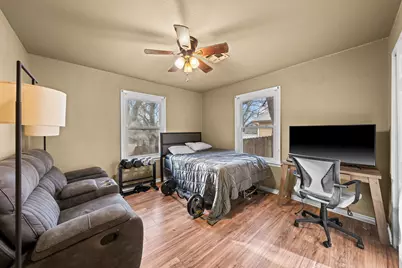 603 N Lewis Avenue, Kerrville, TX 78028 - Photo 7