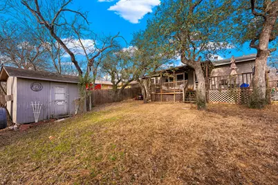 603 N Lewis Avenue, Kerrville, TX 78028 - Photo 15
