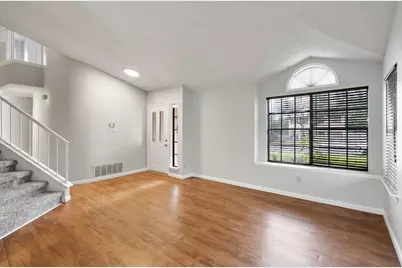 8718 Coastal Drive, Austin, TX 78749 - Photo 5