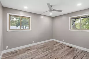 902 Sherwood Forest Dr, Granite Shoals, TX 78654 - Photo 5