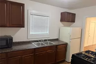 911 E 48th St, Austin, TX 78751 - Photo 7