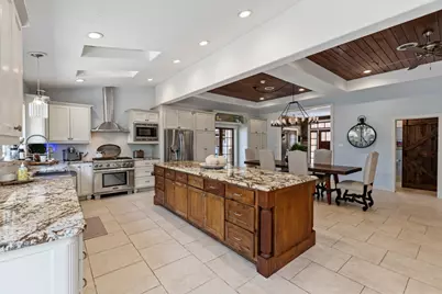 2200 W Fitzhugh Road, Dripping Springs, TX 78620 - Photo 11