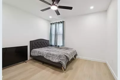 194 Tulipan Lane, Del Valle, TX 78616 - Photo 21