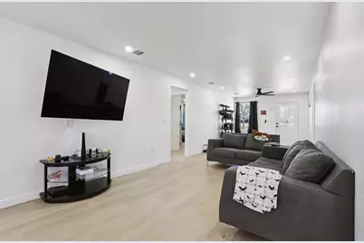 194 Tulipan Lane, Del Valle, TX 78616 - Photo 13