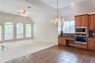 9901 Bundoran Dr, Austin, TX 78717 - Photo 13