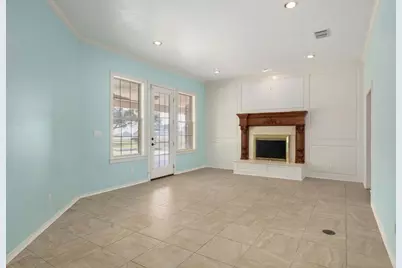 803 S Converse Street, Flatonia, TX 78941 - Photo 7