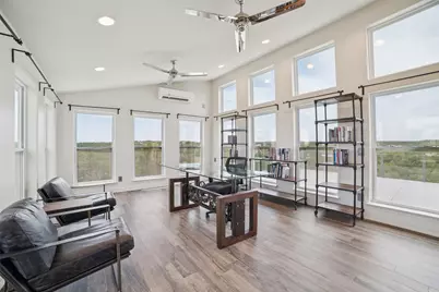 520 Double Eagle Ranch Drive, Cedar Creek, TX 78612 - Photo 19