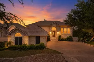 214 Golf Crest Ln, Lakeway, TX 78734 - Photo 1