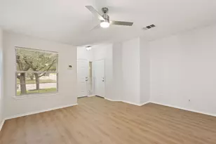 437 Sweet Leaf Ln, Pflugerville, TX 78660 - Photo 5