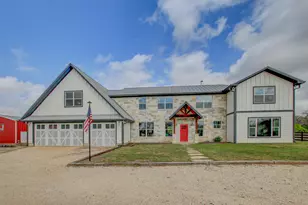 196 Milam Ln, Bastrop, TX 78602 - Photo 1