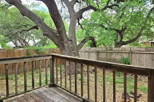 1404 Matthews Ln, Austin, TX 78745 - Photo 13