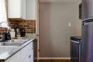 3417 Willowrun Dr, Austin, TX 78704 - Photo 3