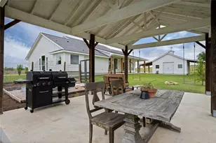 1854 Co Rd 464, Elgin, TX 78621 - Photo 27