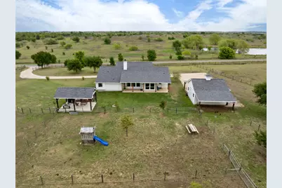 1854 County Road 464, Elgin, TX 78621 - Photo 35