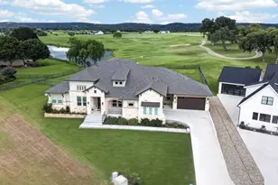 104 Far Meadow Dr, Kingsland, TX 78639 - Photo 1