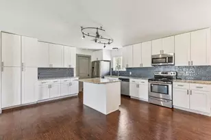 12603 Tomanet Trail, Austin, TX 78727 - Photo 21