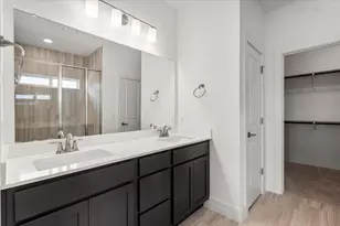 7912 Ella Lee Ln, Austin, TX 78744 - Photo 9