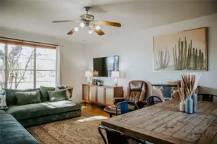 604 W Pecan St, Johnson City, TX 78636 - Photo 7