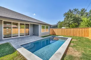8209 Polar Dr, Austin, TX 78757 - Photo 39