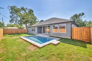 8209 Polar Dr, Austin, TX 78757 - Photo 35