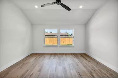 8209 Polar Drive, Austin, TX 78757 - Photo 21
