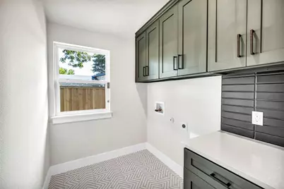 8209 Polar Drive, Austin, TX 78757 - Photo 31