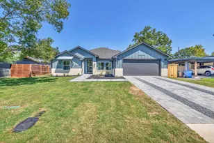 8209 Polar Dr, Austin, TX 78757 - Photo 5