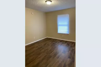 139 Elm Drive #208, Lockhart, TX 78644 - Photo 5