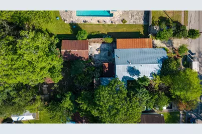 242 S Sycamore Avenue, New Braunfels, TX 78130 - Photo 29