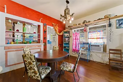242 S Sycamore Avenue, New Braunfels, TX 78130 - Photo 13