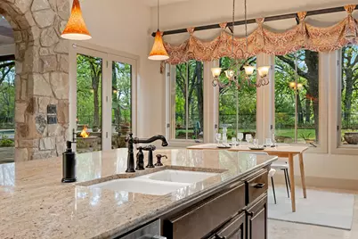 105 Hopewell Circle, Georgetown, TX 78628 - Photo 15