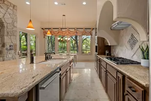 105 Hopewell Cir, Georgetown, TX 78628 - Photo 5