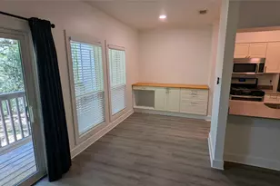 3839 Dry Creek Dr, Austin, TX 78731 - Photo 7