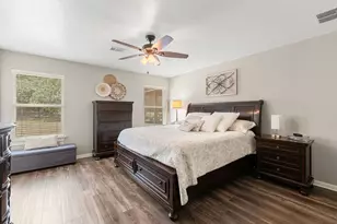 8 Stone Crk Cir, Wimberley, TX 78676 - Photo 11