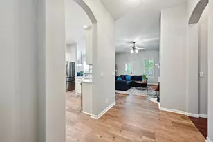 9309 Manipari Ln, Austin, TX 78749 - Photo 3