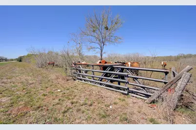 000 Fm 2814, Waelder, TX 78959 - Photo 11