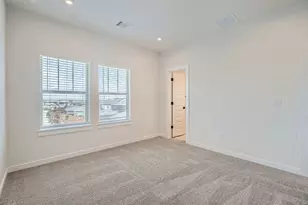 6300 Stockman Dr, Austin, TX 78747 - Photo 23