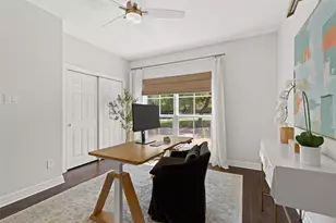9294 Scenic Bluff Dr, Austin, TX 78733 - Photo 21