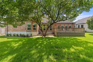 9294 Scenic Bluff Dr, Austin, TX 78733 - Photo 31