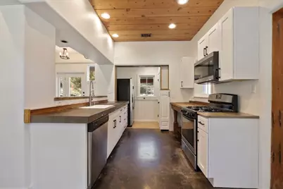 1612 The High Road, Austin, TX 78746 - Photo 11