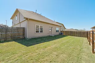 6516 Kauai Ln, Austin, TX 78744 - Photo 29