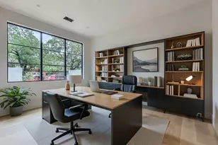 1104 Maufrais St, Austin, TX 78703 - Photo 17
