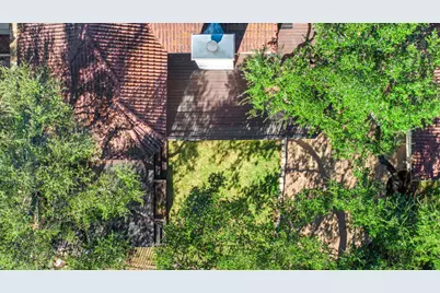 7 Tourney Cove, The Hills, TX 78738 - Photo 11