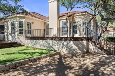 7 Tourney Cove, The Hills, TX 78738 - Photo 5