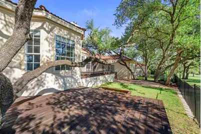 7 Tourney Cove, The Hills, TX 78738 - Photo 7